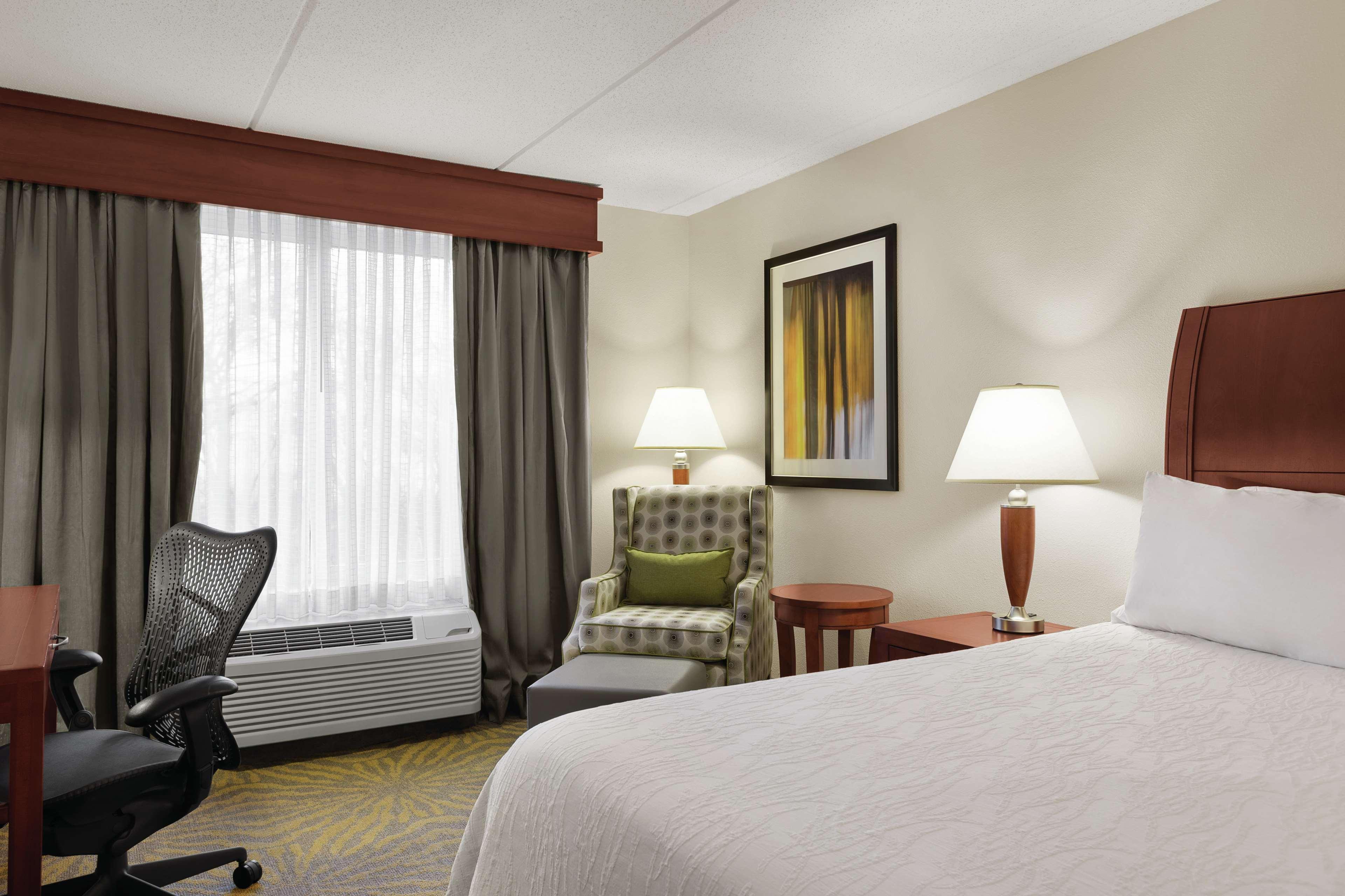 Hilton Garden Inn Шелтон Экстерьер фото