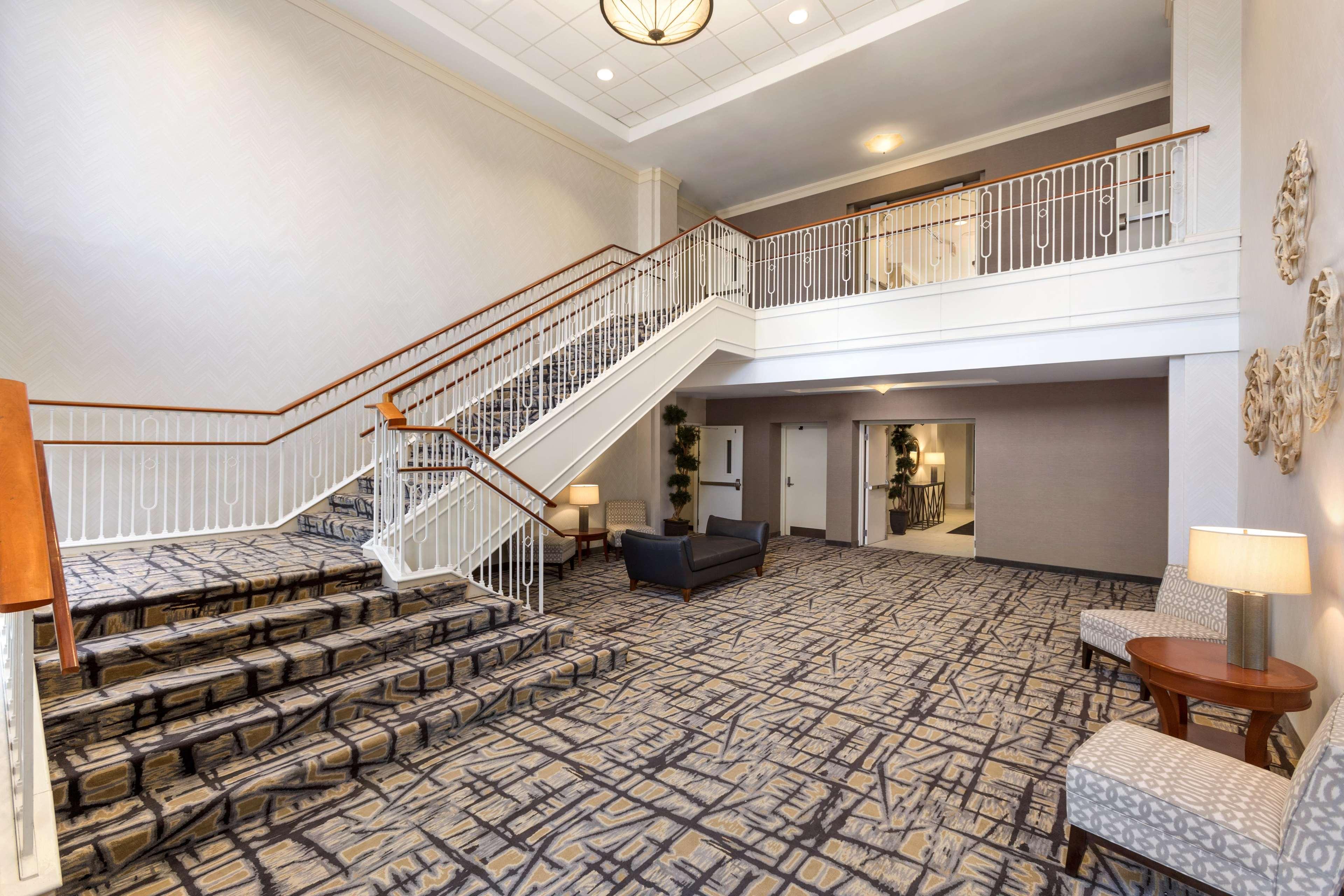 Hilton Garden Inn Шелтон Экстерьер фото