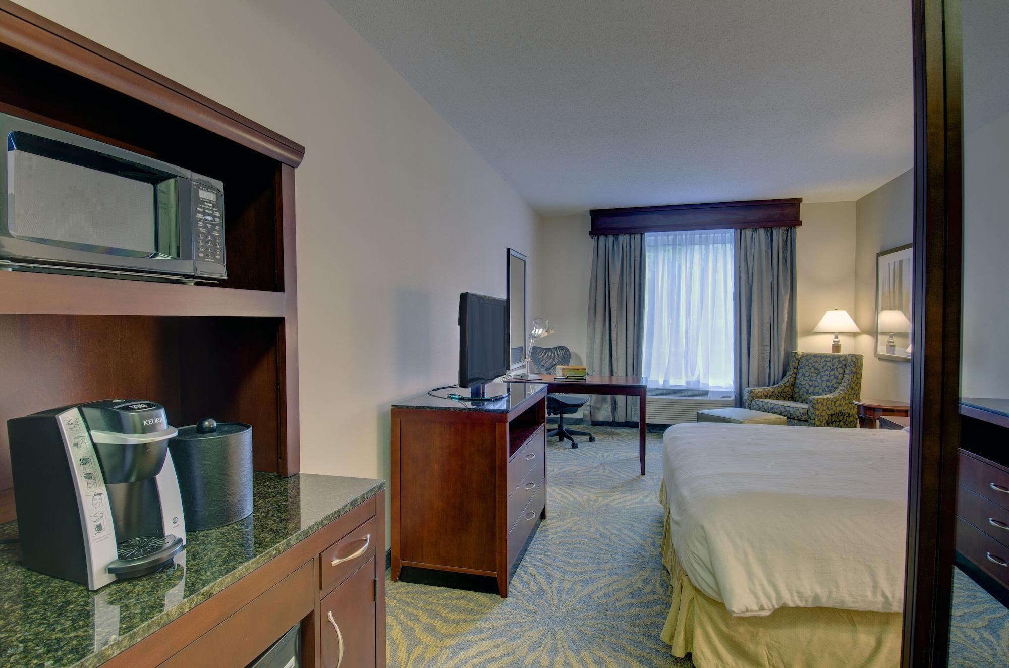 Hilton Garden Inn Шелтон Экстерьер фото