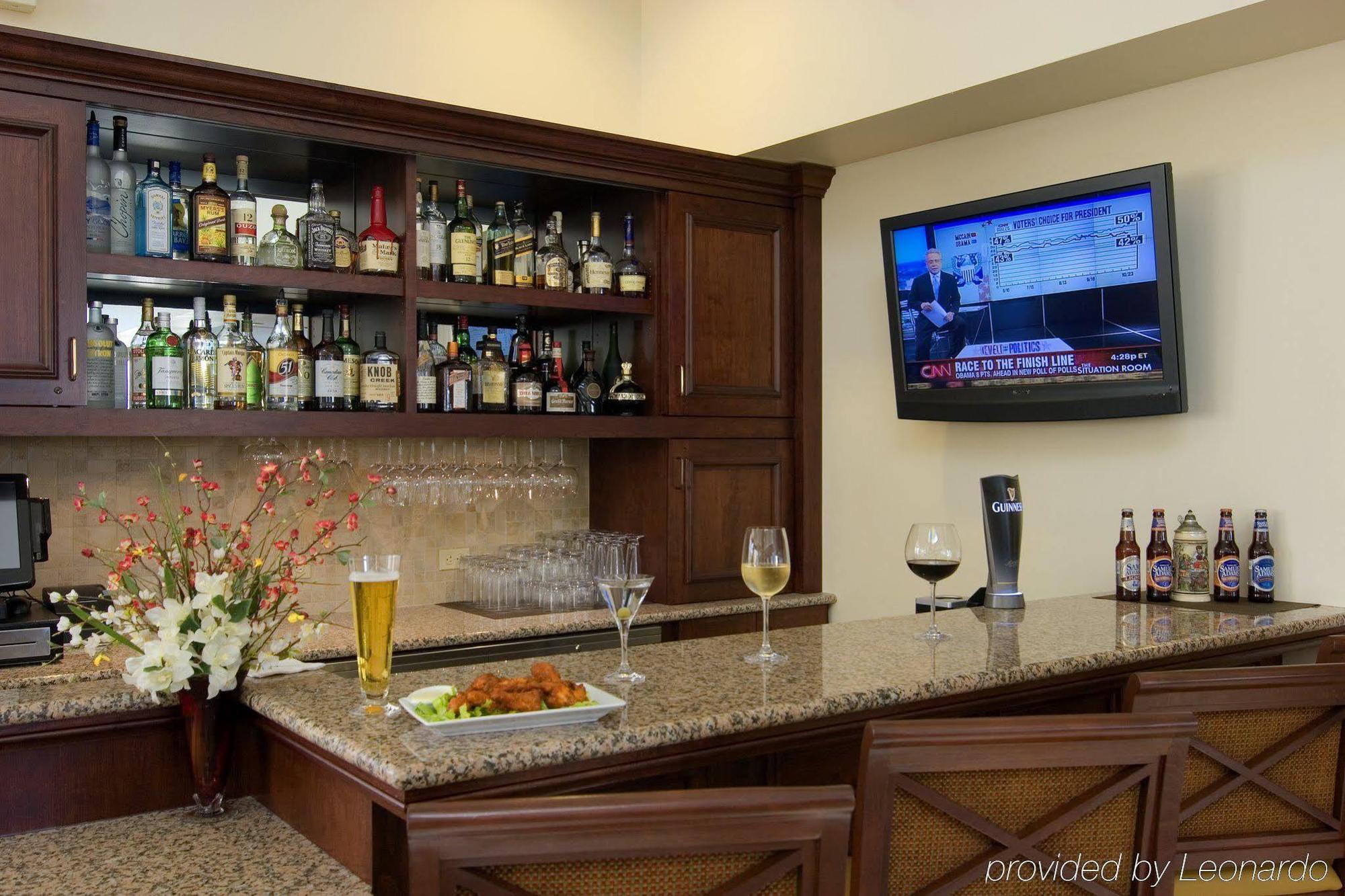 Hilton Garden Inn Шелтон Экстерьер фото